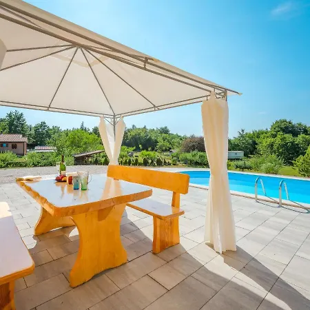 Hébergement de vacances Holiday Home Villa Kristina - Pzn230 Pazin