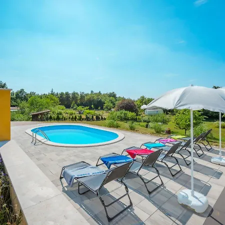 Holiday home Holiday Home Villa Kristina - Pzn230 Pazin
